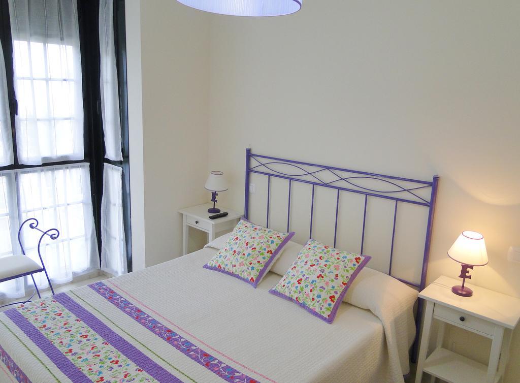 Apartamentos El Pinedo نوخا الغرفة الصورة